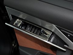 奥迪A8 2013款 2.0T 40 hybrid