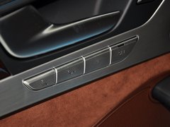 奥迪A8 2013款 2.0T 40 hybrid