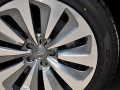 奥迪A8 2013款 2.0T 40 hybrid