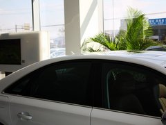 奥迪S8 2013款 4.0TFSI quattro