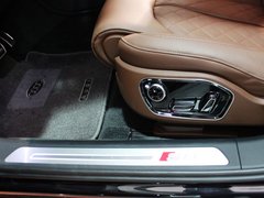 奥迪S8 2013款 4.0TFSI quattro
