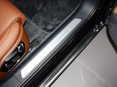 奥迪A8 2013款 30FSI 舒适型
