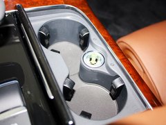 奥迪A8 2013款 30FSI 舒适型