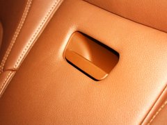 奥迪A8 2013款 30FSI 舒适型