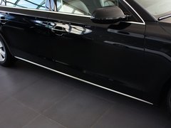 奥迪A8 2013款 30FSI 舒适型