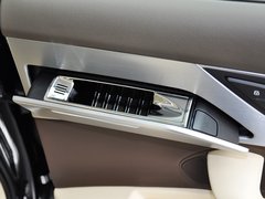 奥迪A8 2013款 30FSI 专享型