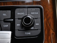 奥迪A8 2013款 30FSI 专享型