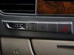 奥迪A8 2013款 30FSI 专享型
