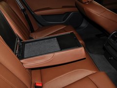 奥迪A7 2013款 30FSI 标准型
