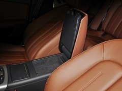 奥迪A7 2013款 30FSI 标准型