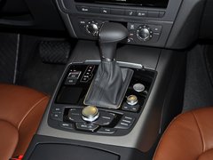 奥迪A7 2013款 30FSI 标准型