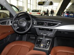 奥迪A7 2013款 30FSI 标准型