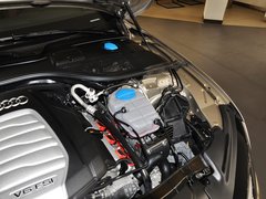 奥迪A7 2013款 30FSI 标准型