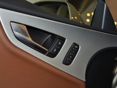 奥迪A7 2013款 30FSI 标准型