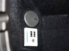 凯迪拉克SRX 2013款 3.0L 自动 舒适型 5座