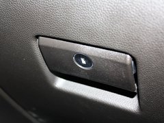 凱迪拉克SRX 2013款 3.0L 自動 舒適型 5座