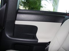 沃尔沃C30 2013款 2.0L DCT 炫动款