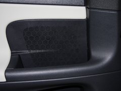 沃尔沃C30 2013款 2.0L DCT 炫动款