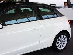 奥迪A1 2013款 30TFSI 1.4T Sportback Ego