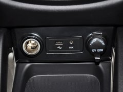 长安CS35 2012款 1.6L 手动 豪华型 5座