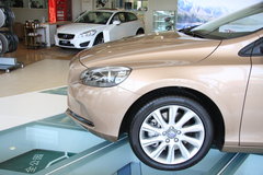 沃尔沃V40 2013款 2.0T 自动 智逸版