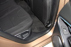 沃尔沃V40 2013款 2.0T 自动 智逸版