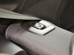 嘉年华(进口) 2013款 1.6T 手动 三门两厢版 ST