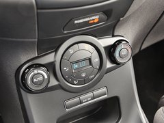 嘉年华(进口) 2013款 1.6T 手动 三门两厢版 ST
