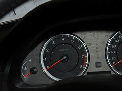 雅阁 2013款 2.4L 自动 PE