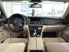 宝马(进口)  730Li 3.0L AT 中控台整体