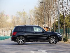 北京奔驰  GLK300 3.0L 车辆正右侧