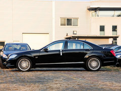 奔驰(进口)  S600L 5.5T