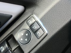 奔驰GLK 2013款 GLK300 3.0L 时尚型 5座