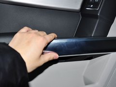 奔驰GLK 2013款 GLK300 3.0L 动感型 5座