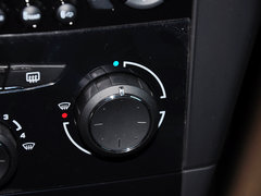 世嘉 2013款 两厢 1.6L 手动 CROSS