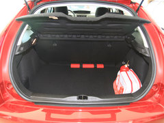 世嘉 2013款 两厢 1.6L 自动 CROSS
