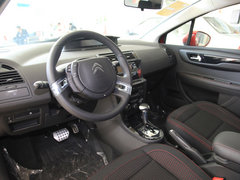 世嘉 2013款 两厢 1.6L 自动 CROSS