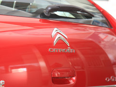 世嘉 2013款 两厢 1.6L 自动 CROSS