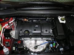 世嘉 2013款 两厢 1.6L 自动 CROSS