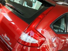 世嘉 2013款 两厢 1.6L 自动 CROSS