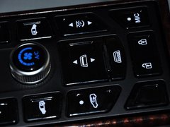 纳智捷 MASTER CEO 2013款 2.2T 自动 行政版