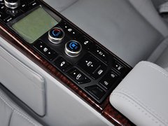 纳智捷 MASTER CEO 2013款 2.2T 自动 行政版
