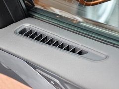 奥迪A8 2013款 45TFSI quattro 舒适型