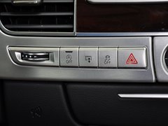 奥迪A8 2013款 45TFSI quattro 舒适型