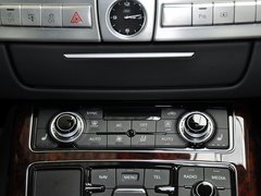 奥迪A8 2013款 45TFSI quattro 舒适型