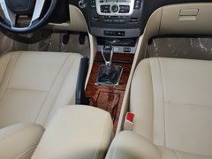 比亚迪G6 2012款 1.5T 手动 尊贵型