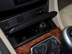 比亚迪G6 2012款 1.5T 手动 尊贵型