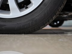 比亚迪G6 2012款 1.5T DCT 尊荣型