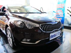 东风悦达起亚  起亚K3 1.6L AT 车辆车头部分特写