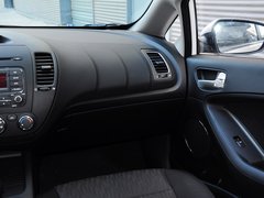 起亚K3 2013款 1.6L 手动 GLS